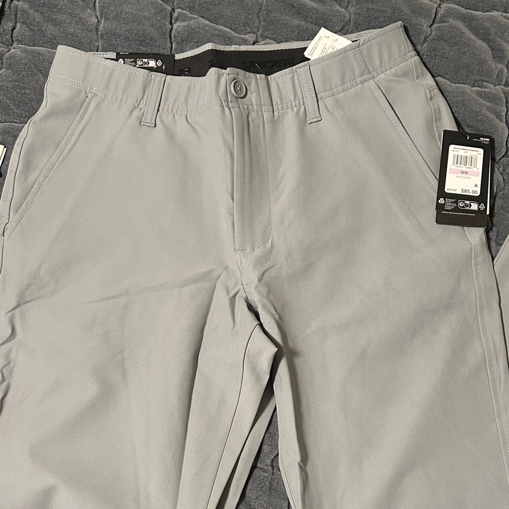 Under Armour Men's Light Gray Golf Pants